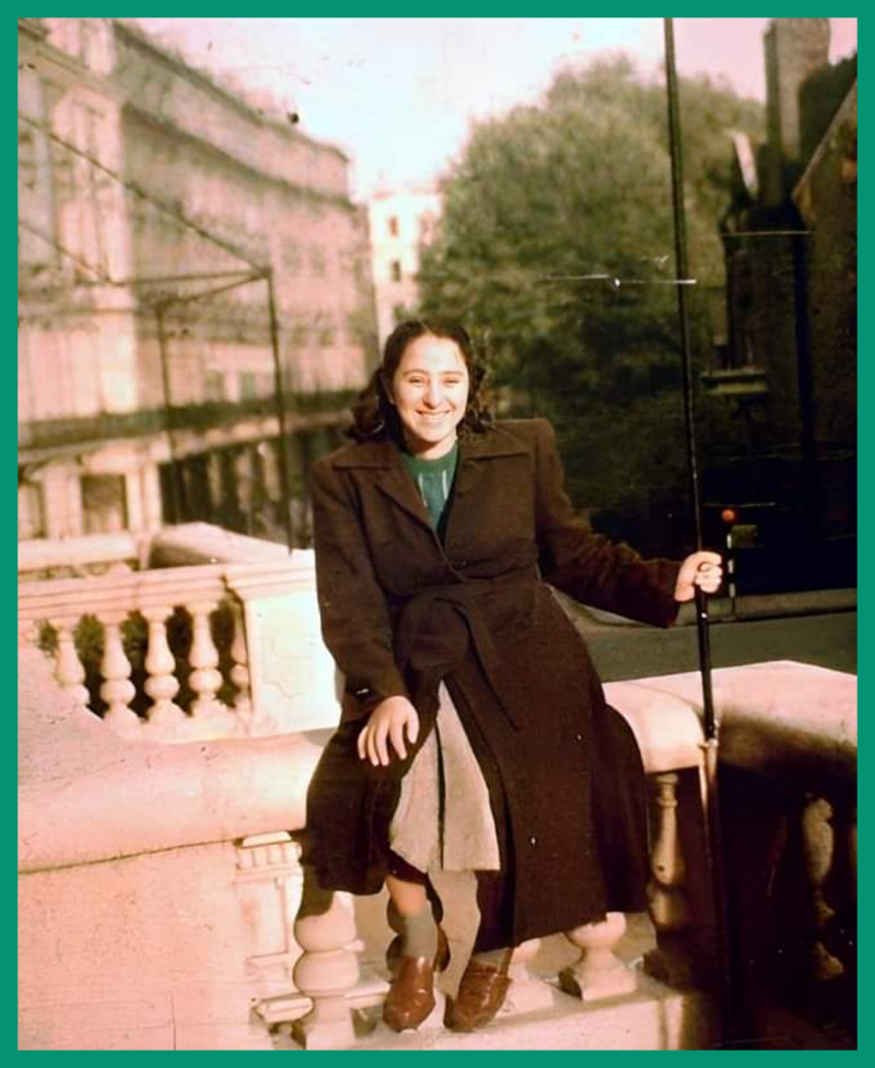 نازك الملاكة