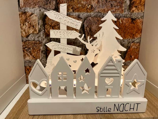 (1004) Weihnachtsdorf mit Teelichter