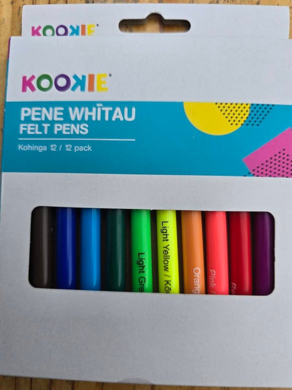 Felt Pens Te Reo Māori & English