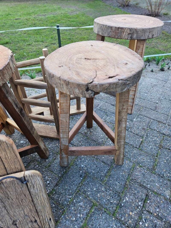 Boomstam krukje