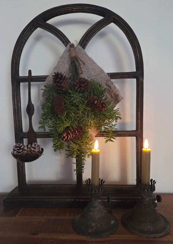 Metalen kandelaar oude look