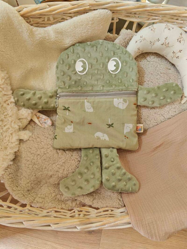 Doudou mange soucis