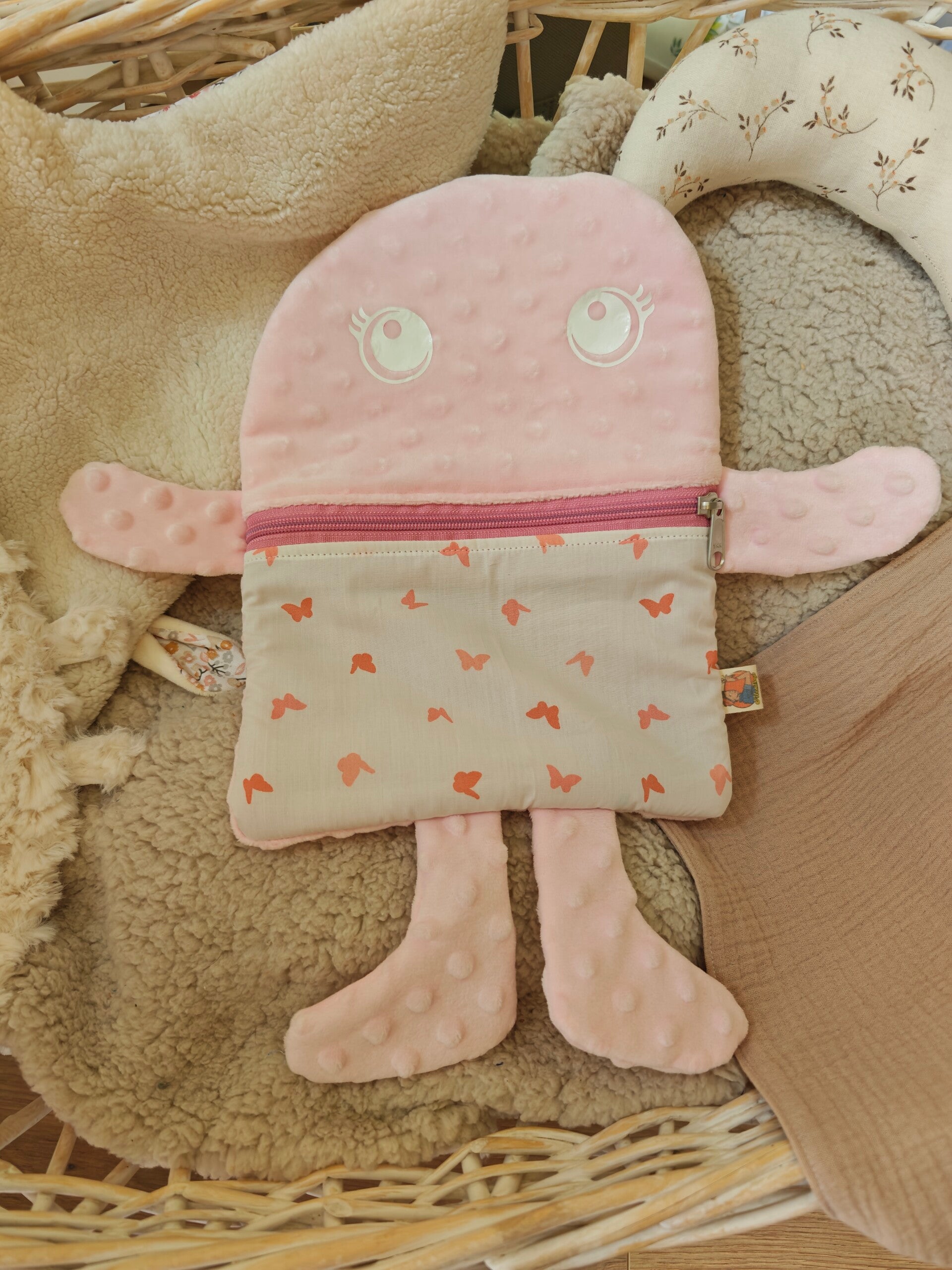 Doudou mange soucis