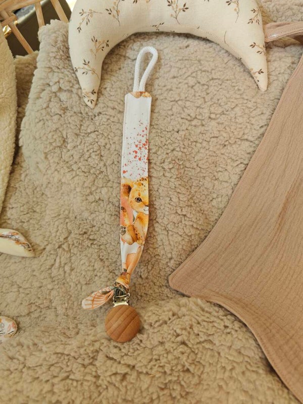 Attache tétine avec pince