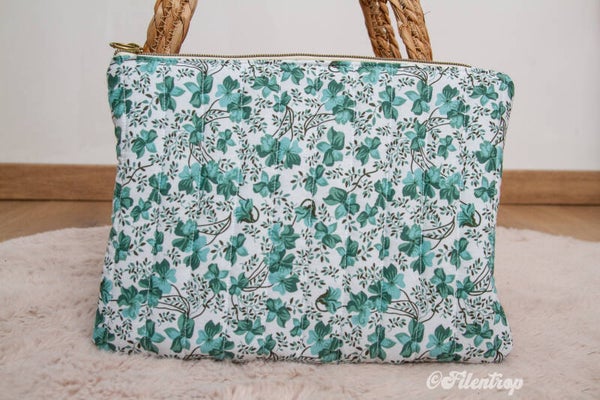 Trousse plate matellassée