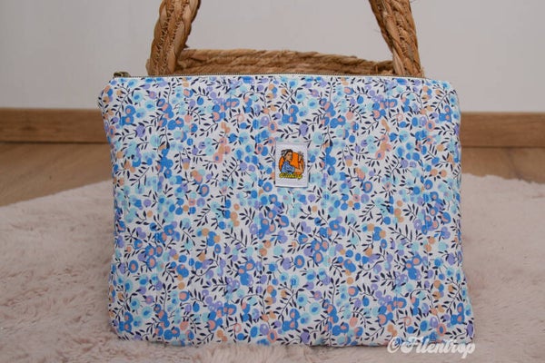 Trousse plate matellassée