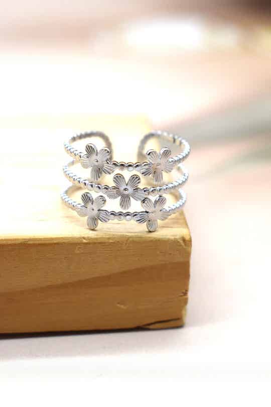 Small Flower Ring – Zilver