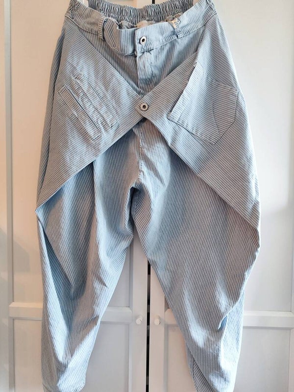 Jeans Baggy mit überkreuztem Schnitt - Einheitsgröße 40/48