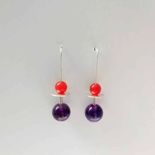 SOTSASS oorringen amethyst en carneool
