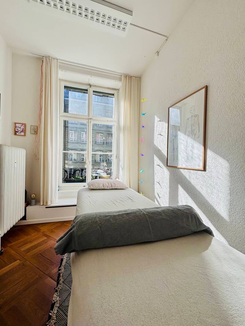 Wohlfühlender Praxisraum Murielle Rüdy an der Spitalgasse 34 Bern