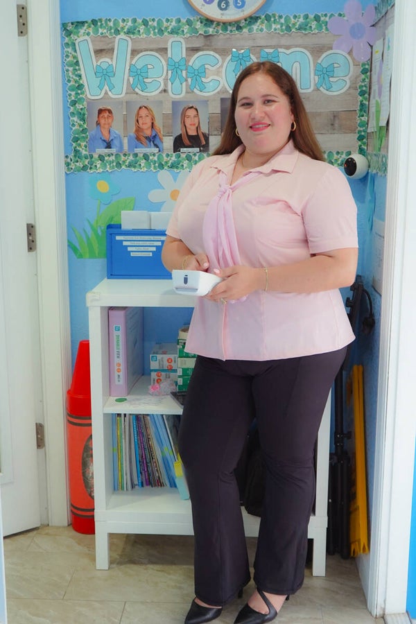 mini guía “5 pasos para trabajar en un daycare en Florida”