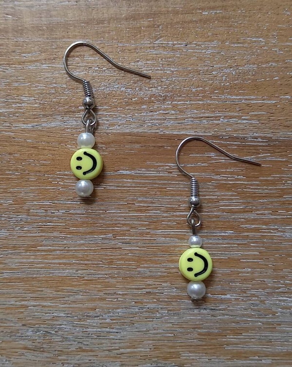 Smiley oorbellen