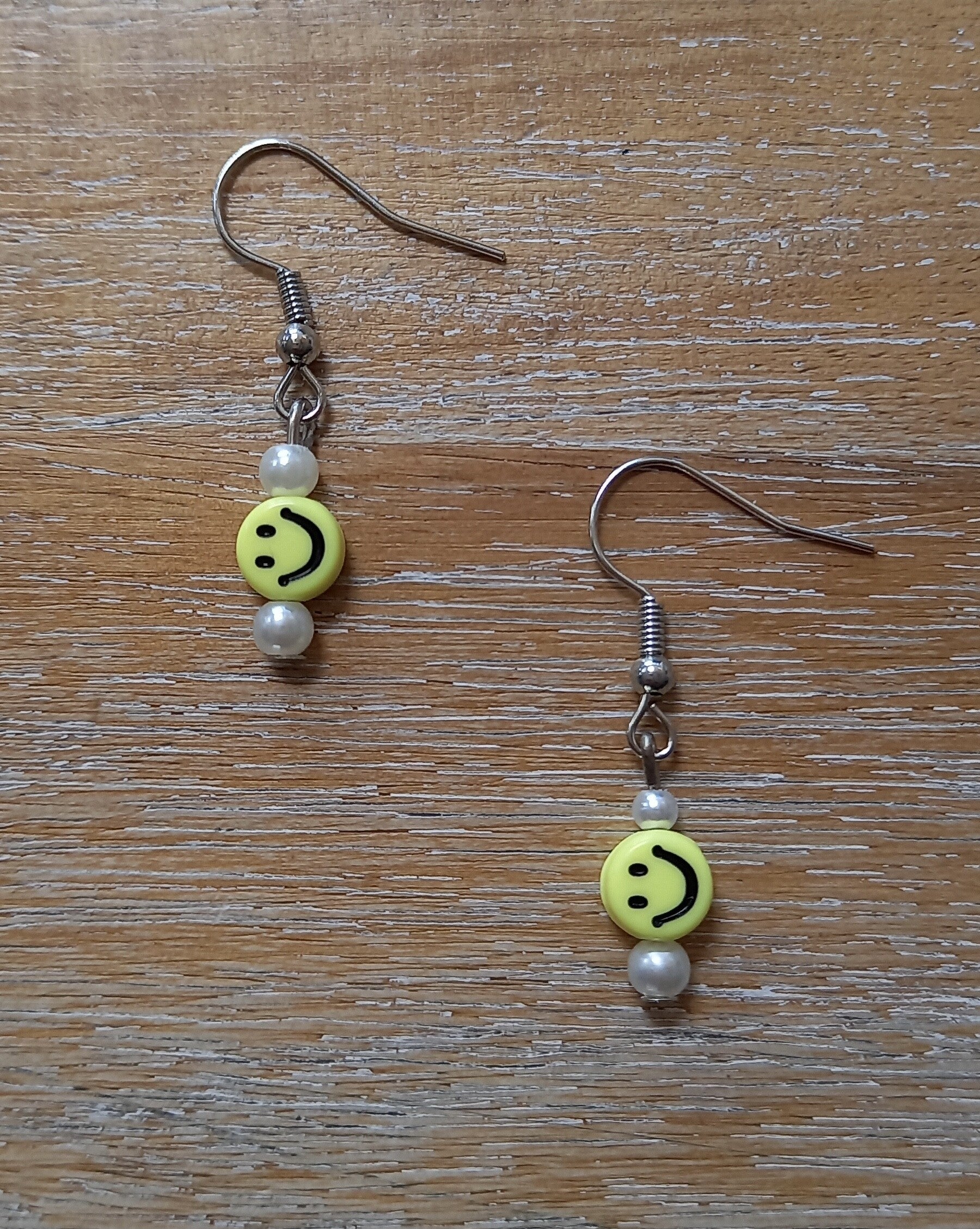Smiley oorbellen