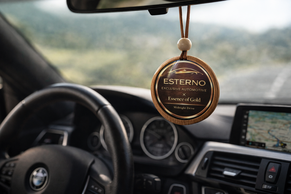 Esterno Exclusive Geurhanger  Breng luxe naar elke rit.