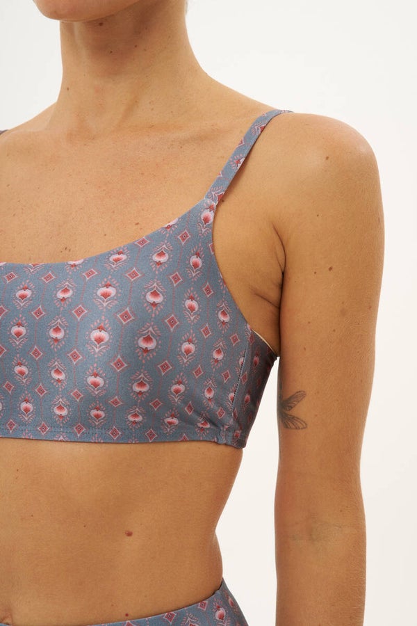 Top New Fit Petal