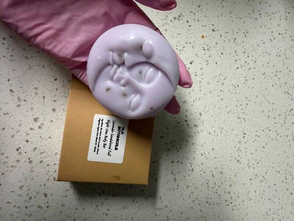 Lavender and Sandalwood Night-time Bar