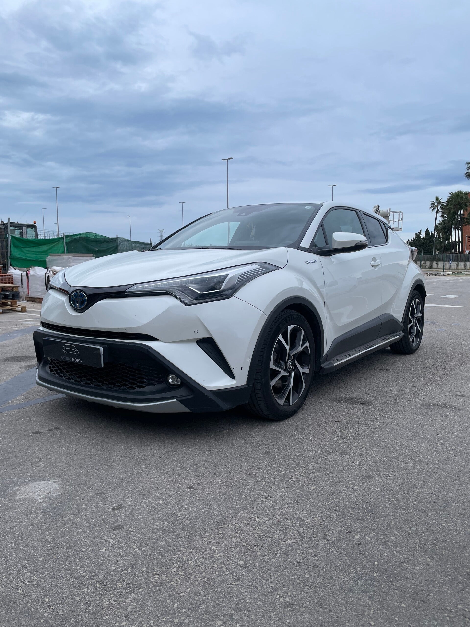 TOYOTA C-HR 2018