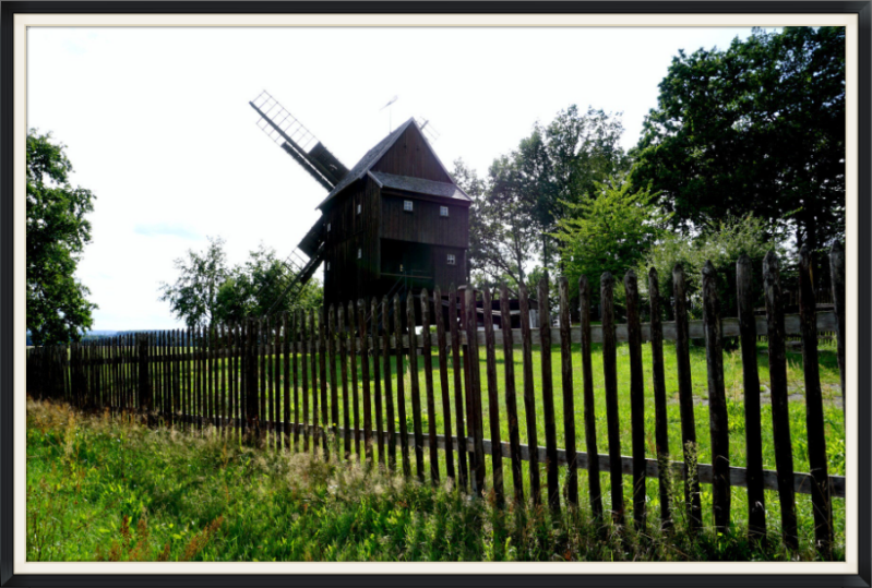 Bockwindmühle an der LaneB6 bei Bautzen