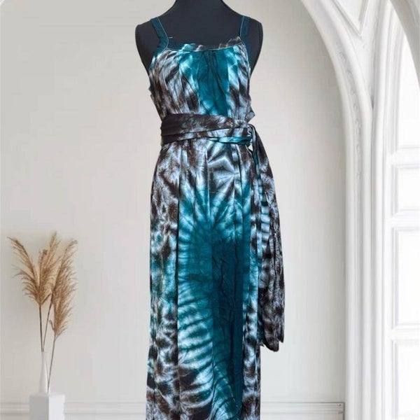 African Dira Somali Two-Piece Dress – Sleeveless (green/brow)