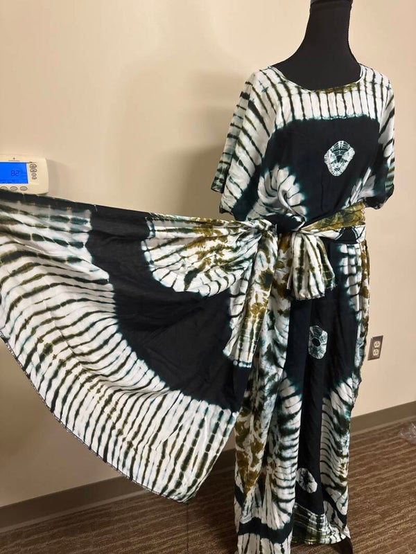 Dera African material-Somali baatik dress long