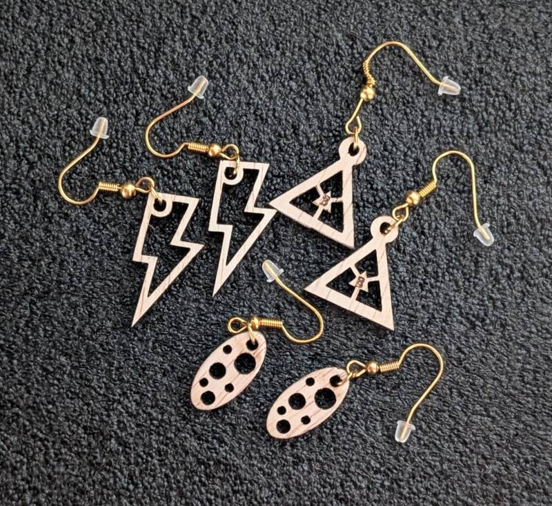 oorbellen, orginele sieraden , hand gemaakte sieraden van hout