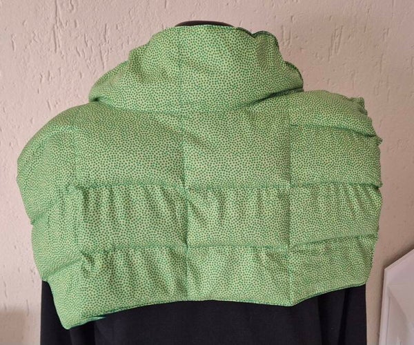 Dinkelkissen für den Nacken- / Schulterbereich XL (grüne Punkte)