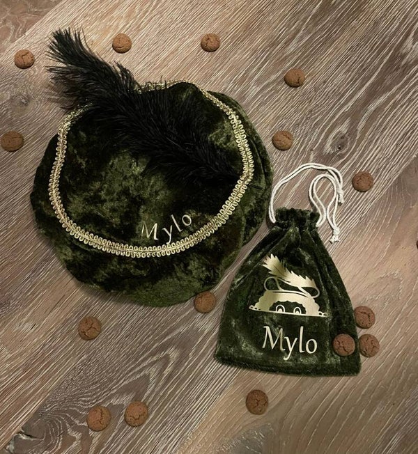 Set Pietenmuts + pepernoten zakje met naam