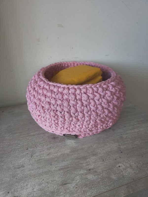 Pink Crochet Basket – 20 cm