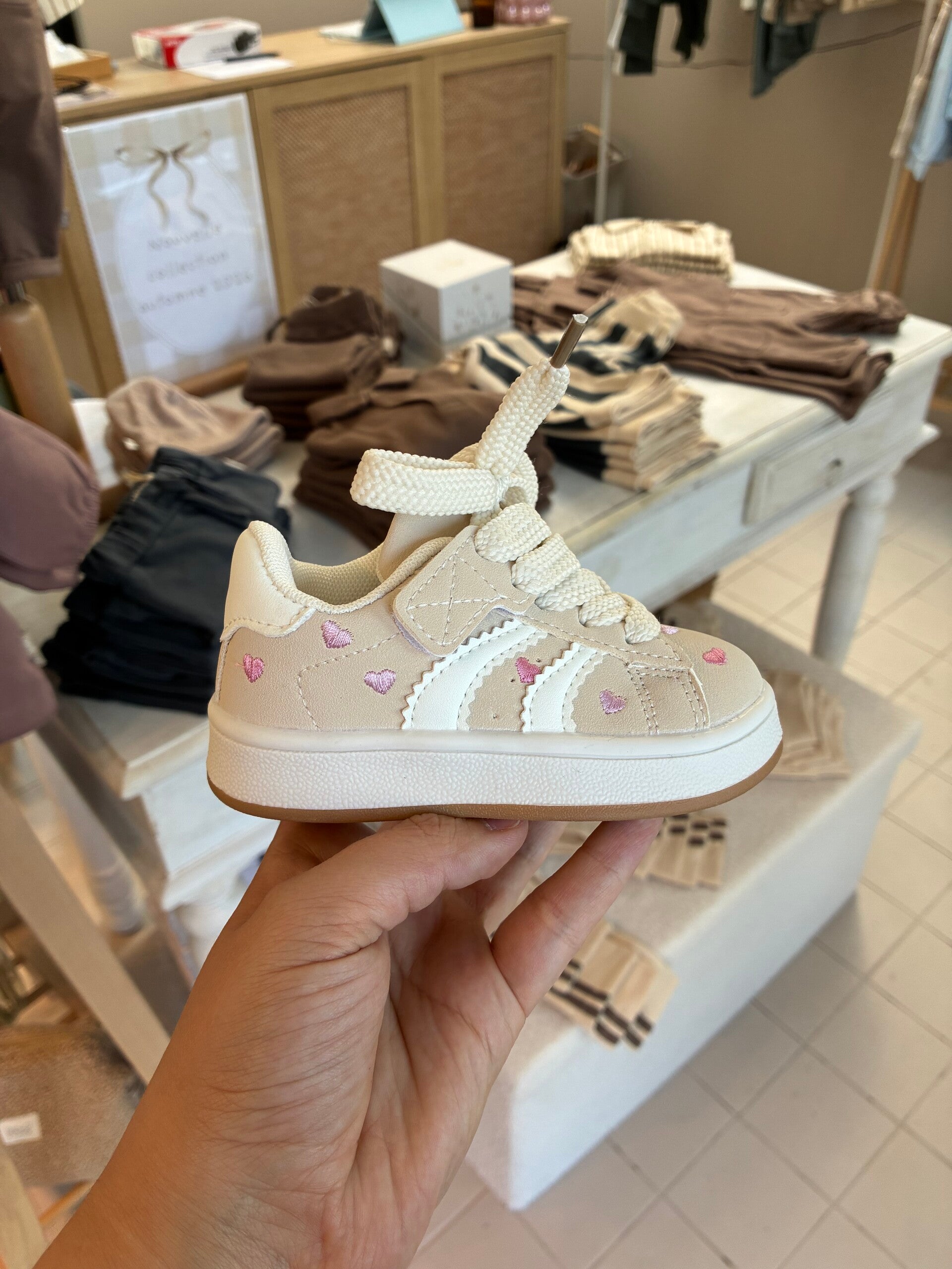 Basket petits cœurs