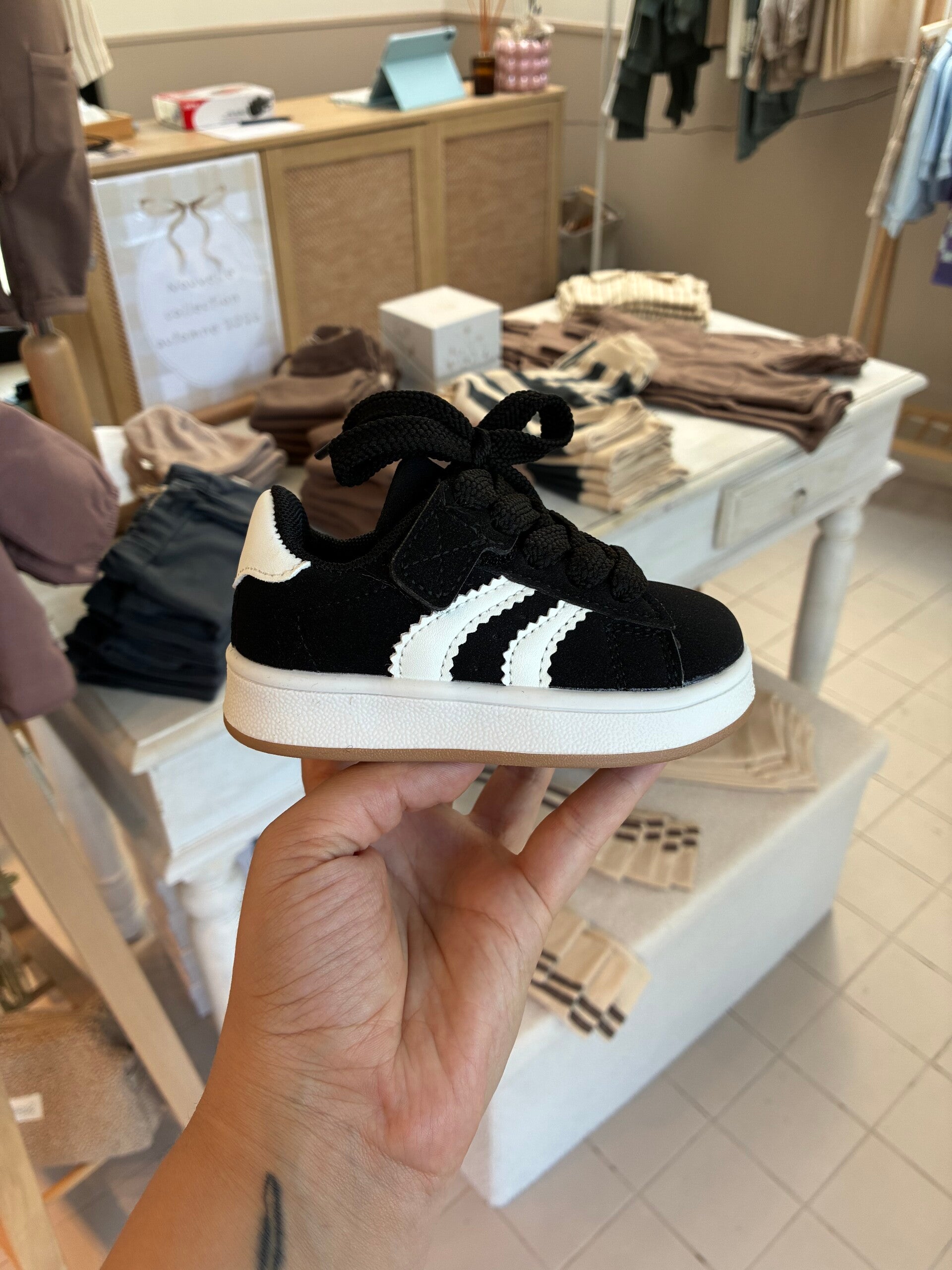 Basket basic noir