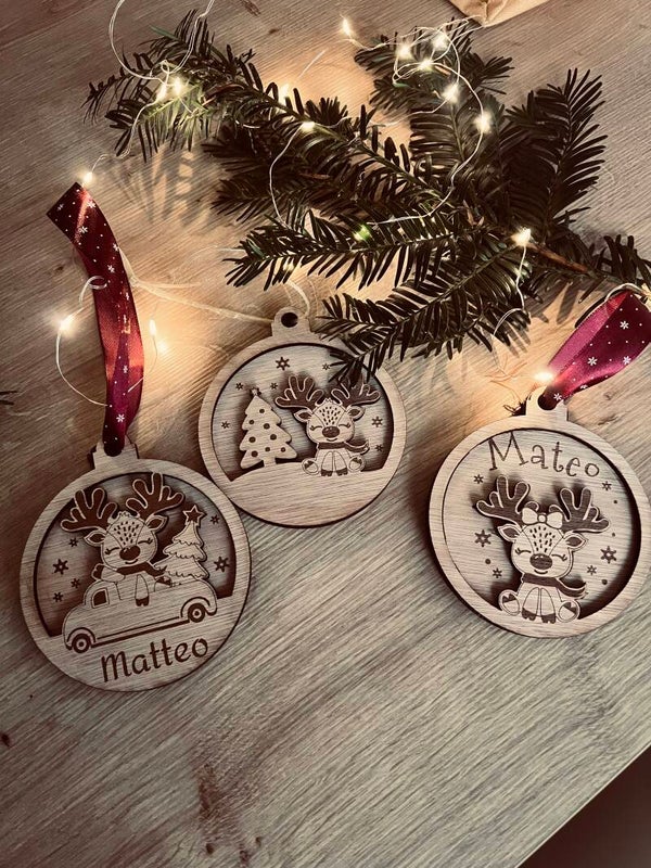 Houten Kerstbal met Gepersonaliseerde Naam