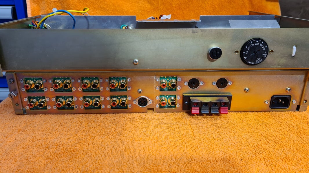 Restauration de L'amplificateur REVOX B750 Restauration de L'amplificateur REVOX B750