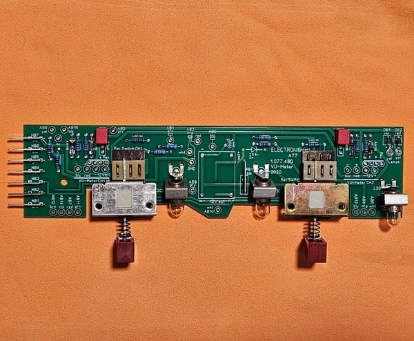 Circuit complet d'affichage A77  (1.077.480)