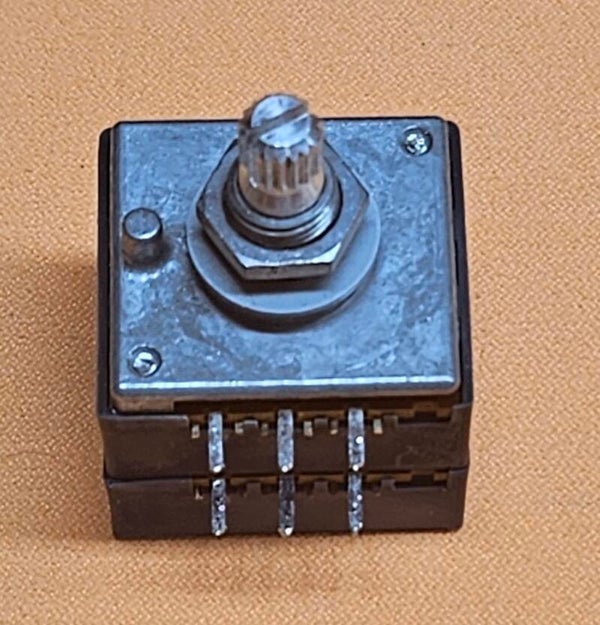 Potentiomètre de tonalité - B251