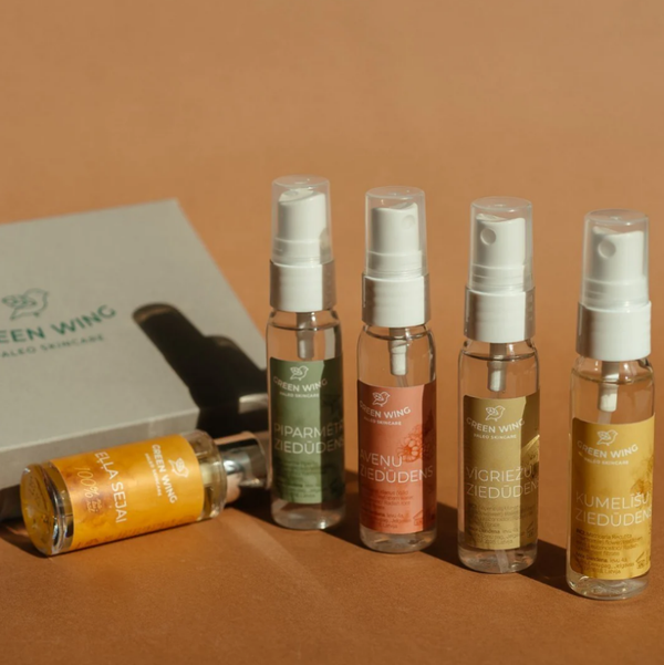 "Harmony of Five Flowers" set