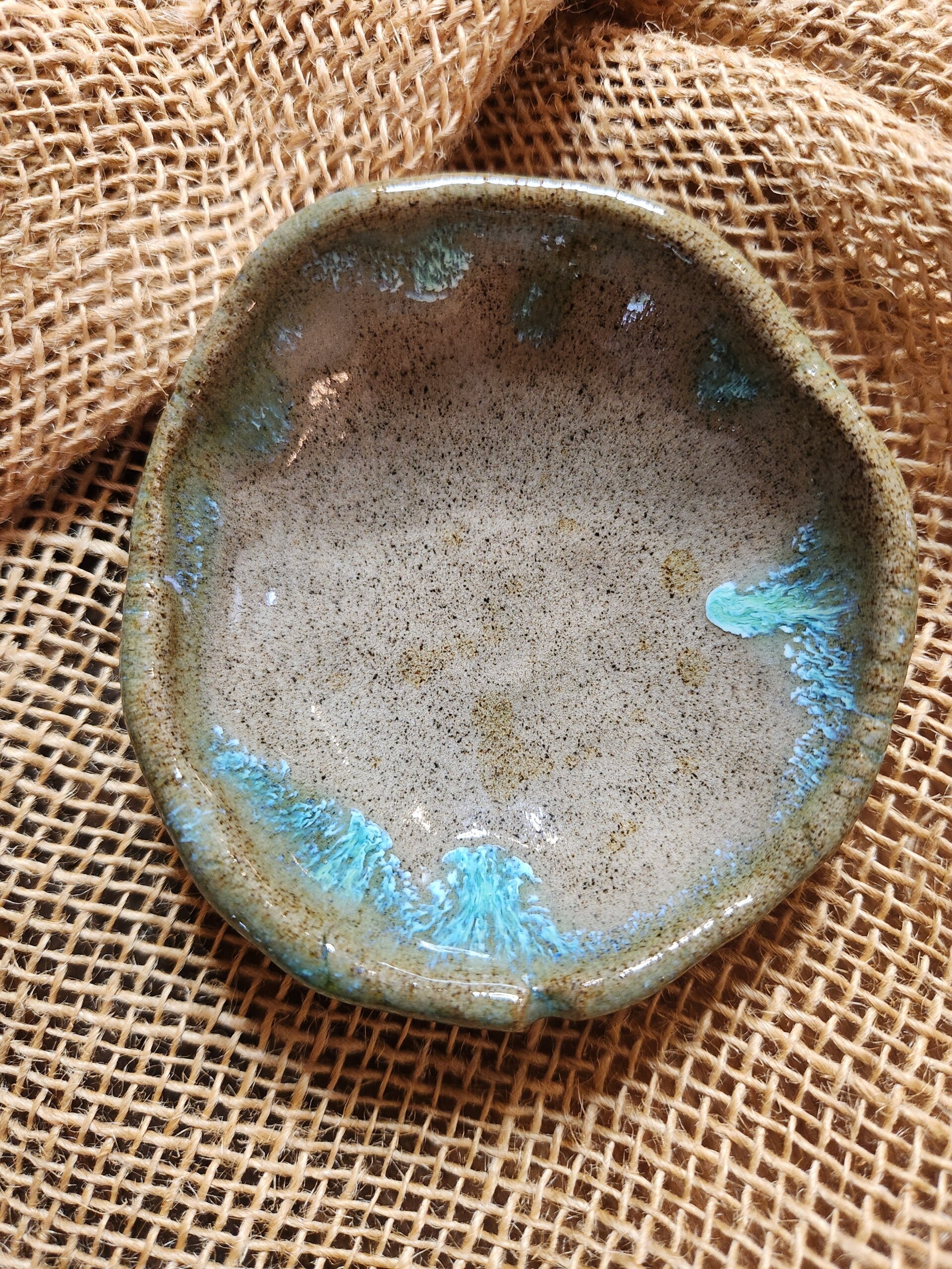 Small grey speckle dish