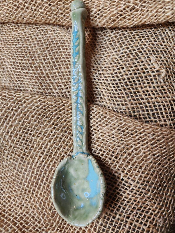 Soft green Spoon - large