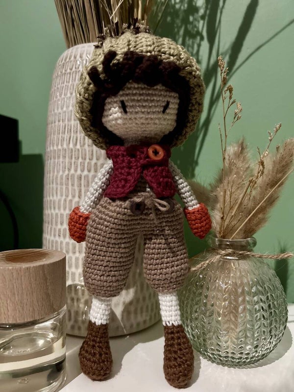 POUPEE ENEKO
