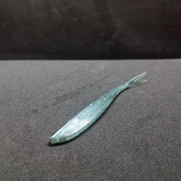 GS V-TAIL SHAD 10cm "Blue Legend"