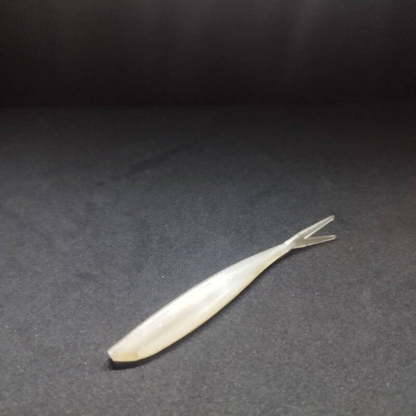 GS V-TAIL SHAD 10cm "Diamond Pearl"
