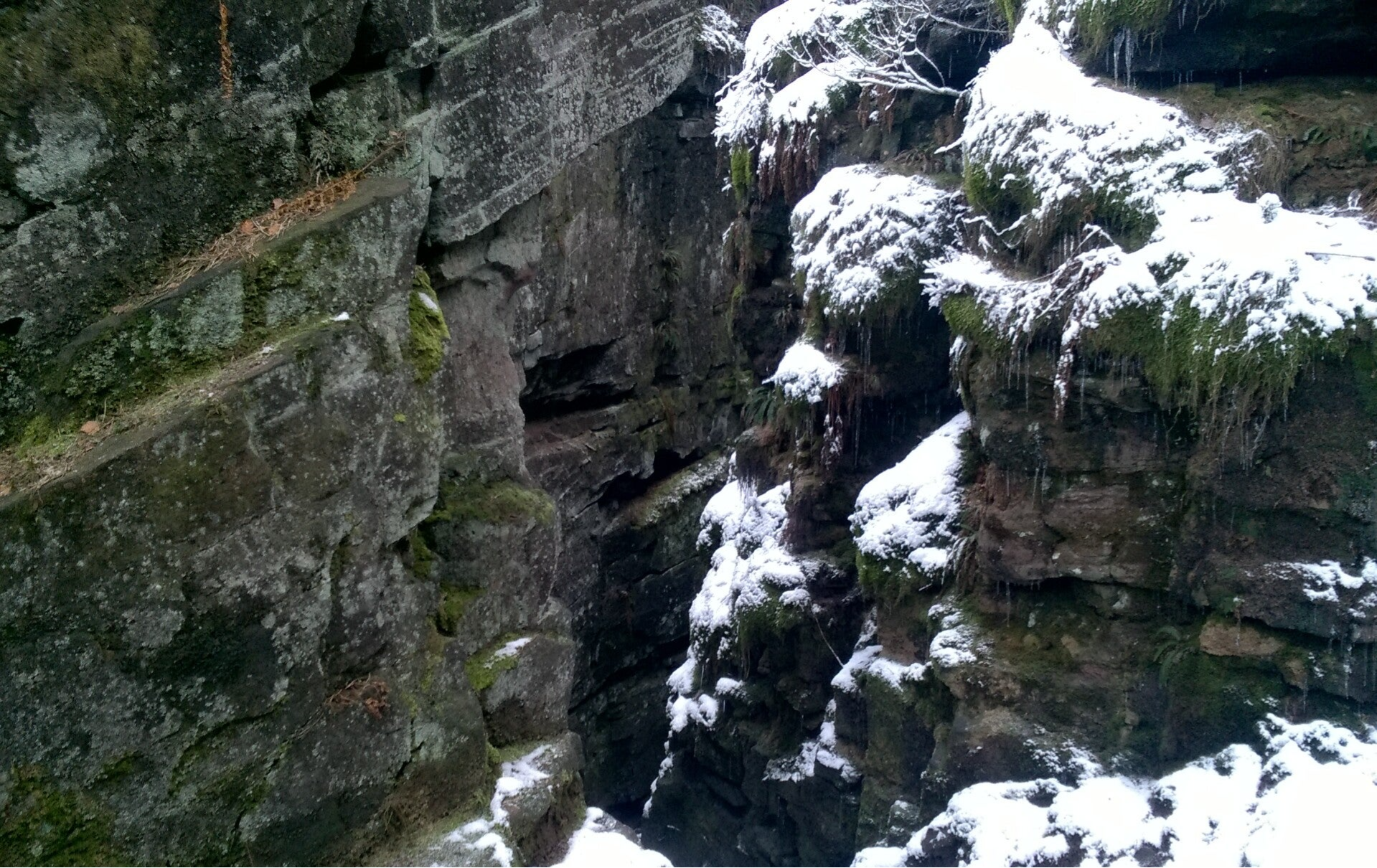 Lud's Church chasm, The Roaches, Staffordshire