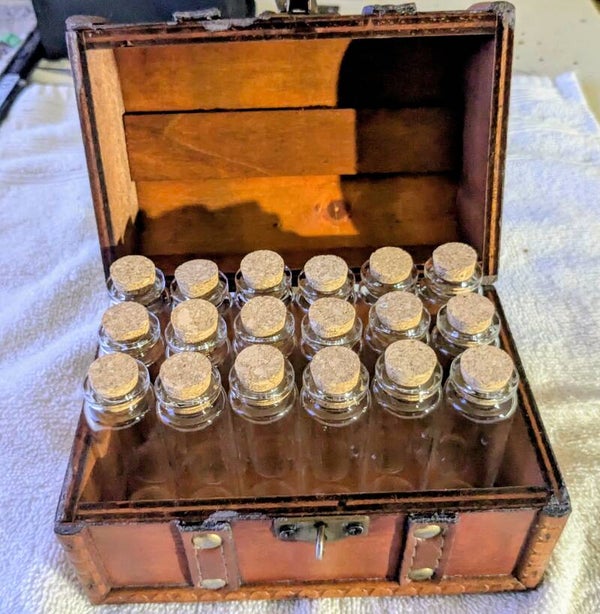 KIT COFFRET DE 18 BOUTEILLES 20ML POUR RITUEL