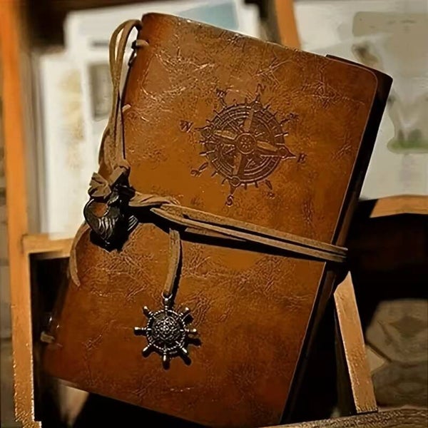 GRIMOIRE VIERGE DE LUXE EN CUIR