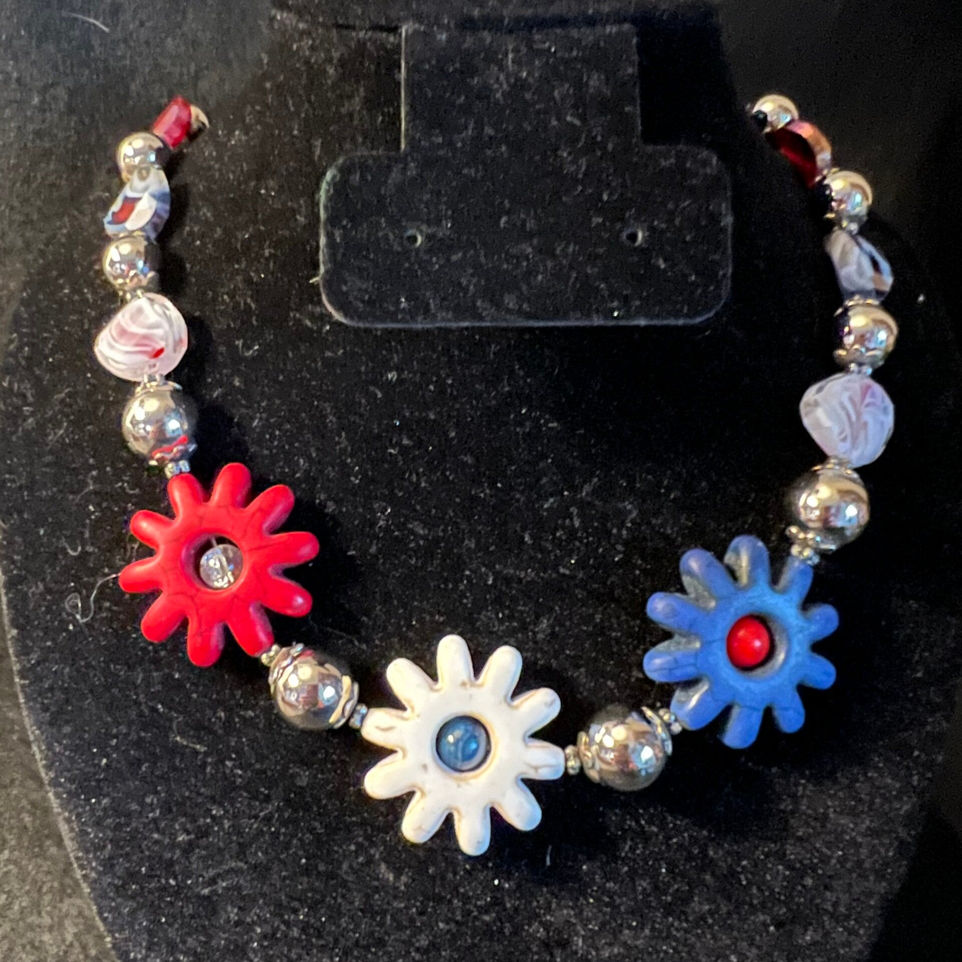 Vintage Americana Blooms