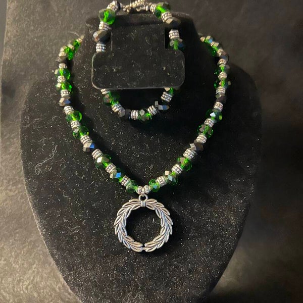 Vintage Emerald Midnight Facets Jewelry Set