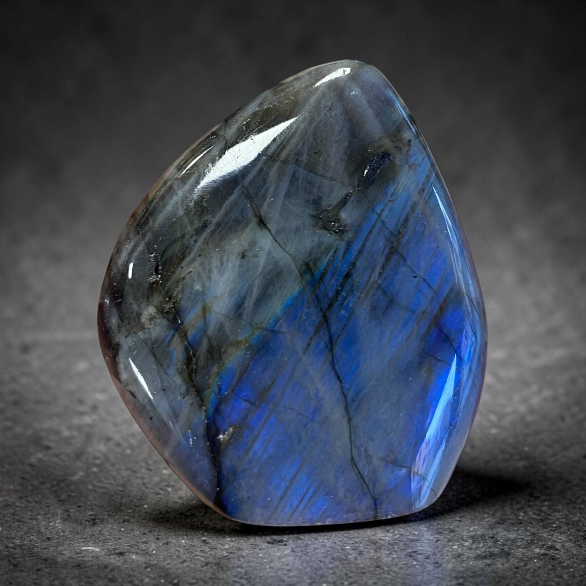 Labradorite forme libre