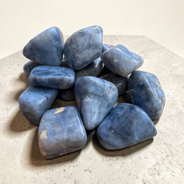 Opale bleue de Madagascar