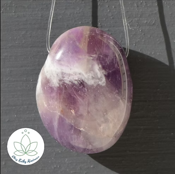 Pierre percée Améthyste chevron