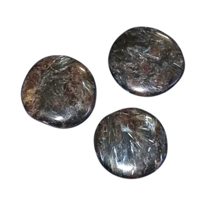 Astrophyllite galet