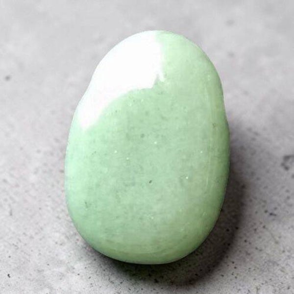 Pierre percée Aventurine verte